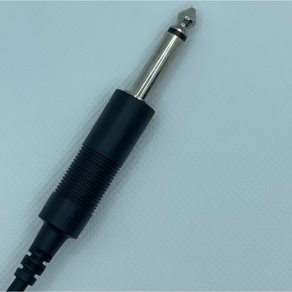 Yamaha PA-150 sustain pedal for electronic piano/keyboard. - Picture 3 of 4